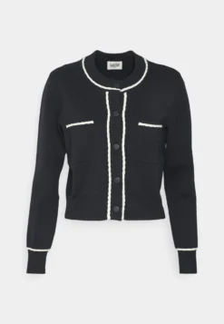 CLAUDIE PIERLOT Matressi - Vest - Marine -Tamaris Verkoopwinkel 00f9a771366d477fb4c1f1dd2a6be307 scaled