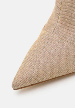 MICHAEL Michael Kors Clara - Korte Laarzen - Camel/Multi-Coloured -Tamaris Verkoopwinkel 099cacdefcb846a9844779373d444dd1 scaled