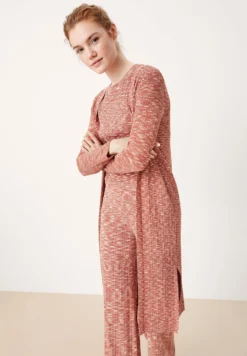 S.Oliver Vest - Pink Sand -Tamaris Verkoopwinkel 0a9f34872e9d4f31ba1f663e52a14e13 scaled