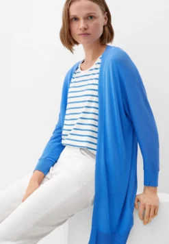 S.Oliver Vest - Royalblau -Tamaris Verkoopwinkel 0b10ebb8cd444393b321051bae23aeb4 scaled