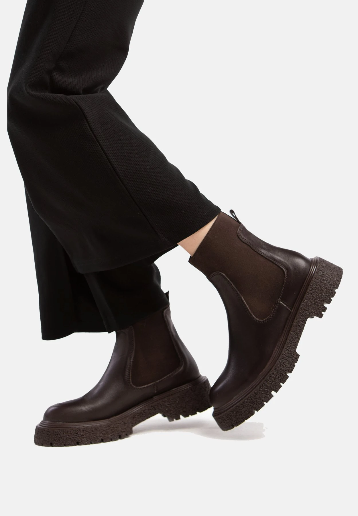 Ciara - Enkellaarsjes Met Plateauzool - Dark Brown 1 Ciara - Enkellaarsjes Met Plateauzool - Dark Brown