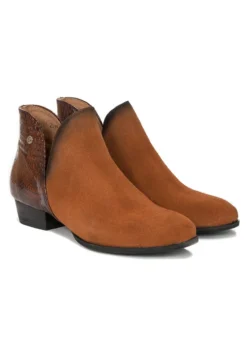 Korte Laarzen - Brown -Tamaris Verkoopwinkel 2f811313f106422bb82e2a15a0e15ee3