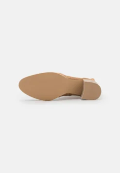 Alpe Alba - Korte Laarzen - Cognac -Tamaris Verkoopwinkel 393a57919767406a94069f4f35c022ac scaled