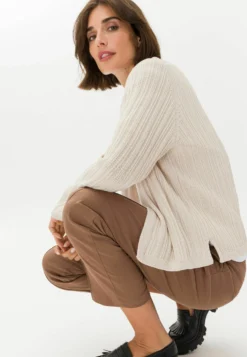 BRAX Style Anique - Vest - Ivory -Tamaris Verkoopwinkel 42bb544465b54156bc36573c6bc024bf