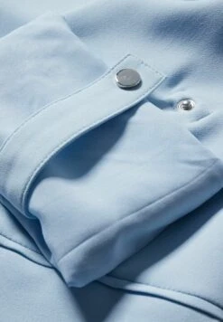 Halflange Jas - Light Blue 5 Halflange Jas - Light Blue -Tamaris Verkoopwinkel 5ba0a1d2184b4a4ebf648be28adf36e0