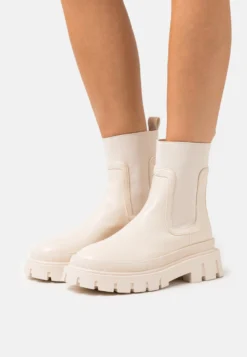 Raid Clovia - Enkellaarsjes Met Plateauzool - Ecru