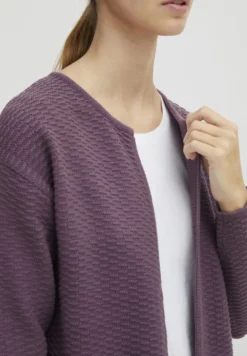 OXMO Oxmiline - Vest - Grape Jam -Tamaris Verkoopwinkel 6b1ac7bb822e4629b212beb0114e52fa scaled