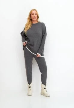 Snowboots- Beige 16 Snowboots- Beige -Tamaris Verkoopwinkel 703d1e8d53d84ec3af0865223cde133d