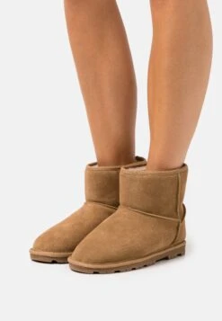 Marks & Spencer Snowboots- Chestnut