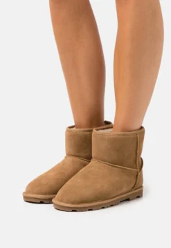 Marks & Spencer Snowboots- Chestnut