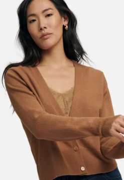 Vest - Hellbraun 10 Vest - Hellbraun -Tamaris Verkoopwinkel 8ece5420c1b34d7aadcf318be2273d7f scaled