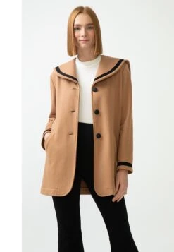 Halflange Jas - Beige