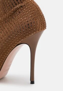 Exclusive Logan Bootie - Laarzen - Rum/Tonal -Tamaris Verkoopwinkel 98280e17dae94cf6a2f6826b7e2f76f2