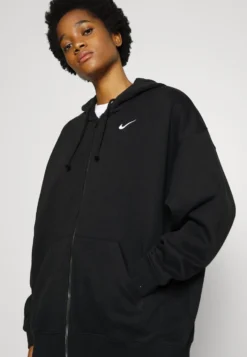 Nike Sportswear Over Over Sized - Sweater Met Rits - Black -Tamaris Verkoopwinkel 987deb615497491a80ba0a4be43aedce scaled