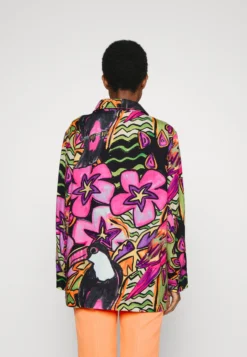 Morgan Jacket - Bomberjacks - Multi -Tamaris Verkoopwinkel 9f0bd256290f41eca665abc3b8cf8efa scaled