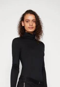 Gestuz Sividagz Rollneck- Trui - Black -Tamaris Verkoopwinkel bc7f979e5c864431ace8e6e0ae350bd5 scaled