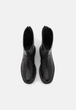 Margot Zip Boot - Plateaulaarzen - Black -Tamaris Verkoopwinkel bd162ef0d8a44e2b99864060c67ee030 scaled