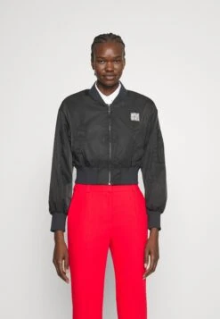 Hugo Asulana - Bomberjacks - Black