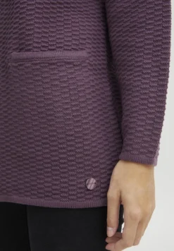 OXMO Oxmiline - Vest - Grape Jam -Tamaris Verkoopwinkel cdee2bca0cad4db994cabea720eaec36 scaled