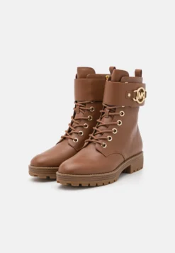 MICHAEL Michael Kors Rory Lace Up - Veterboots - Brown 9 MICHAEL Michael Kors Rory Lace Up - Veterboots - Brown -Tamaris Verkoopwinkel d027615f5ff54cf9baa2be13bdd34fe9 scaled