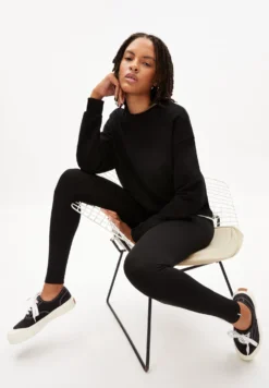 Armedangels Aarin - Sweater - Black -Tamaris Verkoopwinkel d46a23415dbc4a2382c0168253a0912c scaled