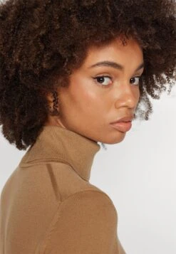 Boss Fasecta - Trui - Medium Beige -Tamaris Verkoopwinkel d995e78024234ddb8523bc81c0cbd500