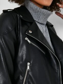 Noisy May Nmrollo Jacket - Imitatieleren Jas - Black 11 Noisy May Nmrollo Jacket - Imitatieleren Jas - Black -Tamaris Verkoopwinkel d9ed8389b36a43bf931f98ebc6a54ab8