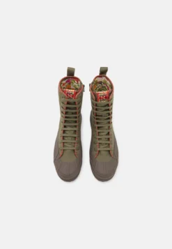 MAX & Co. Alpinam - Veterboots - Kaki -Tamaris Verkoopwinkel f547b94bc2a643fd8b3be5f2eda67b1d scaled