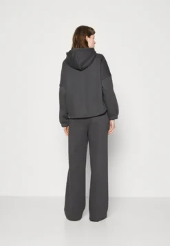 Alpha Industries X-Fit Label Hoody - Sweater - Vintage Grey -Tamaris Verkoopwinkel f55ef447c5394d998604b7557c952e93 scaled