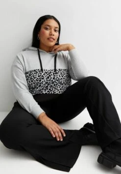 Leopard- Hoodie - Light Grey -Tamaris Verkoopwinkel fa2cbe56f0fe4184939267d4585f8209