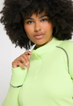 Ulla Popken Col Montan Manches Longues - Sweater - Vert Clair -Tamaris Verkoopwinkel fe4b62cf5f2346c3afd5d0e90c48de9c scaled